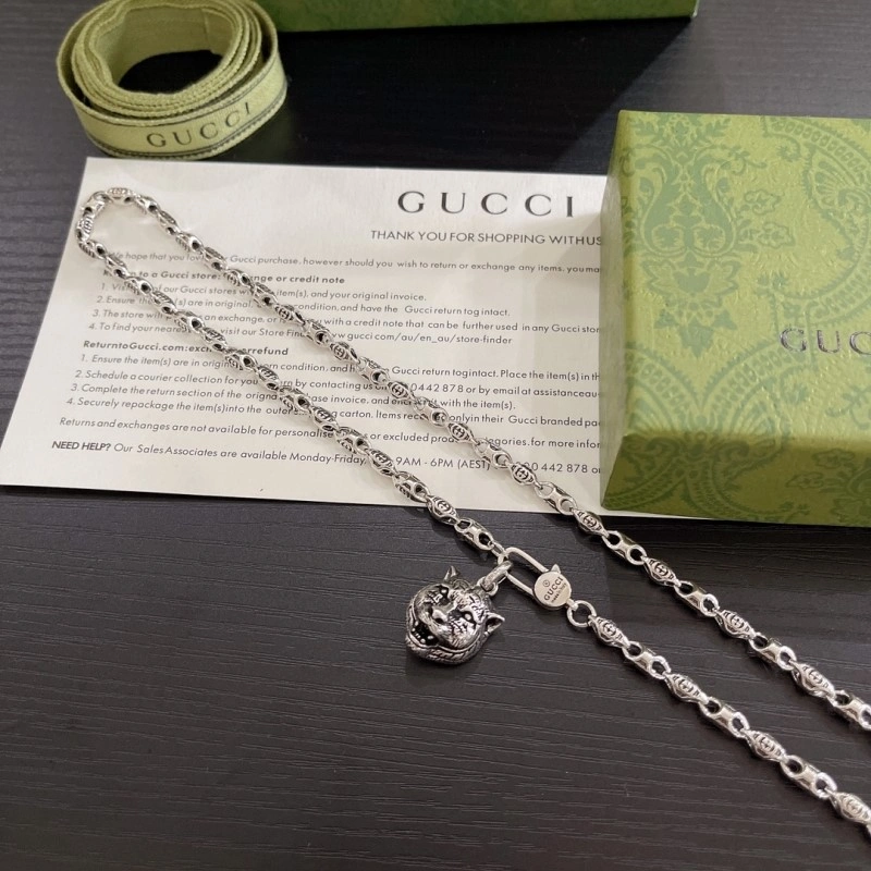 Effortless Gucci Necklaces 243144