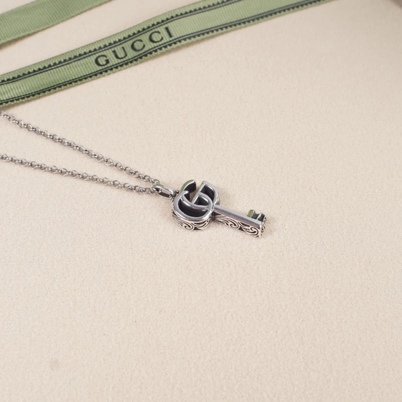 Packable Gucci Necklaces 243153