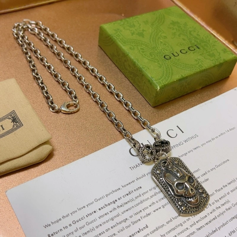 Sleek Gucci Necklaces 243119