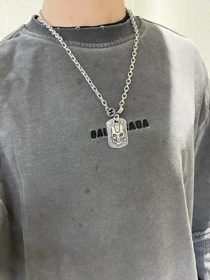 Sleek Gucci Necklaces 243119
