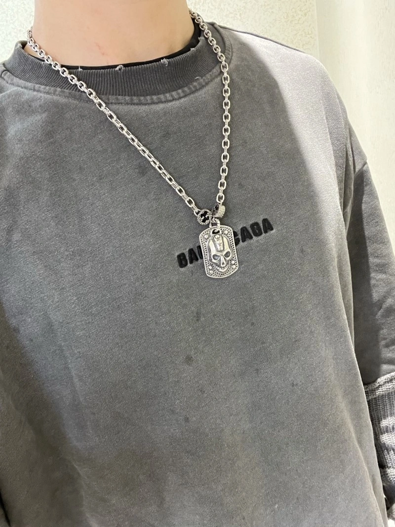 Sleek Gucci Necklaces 243119