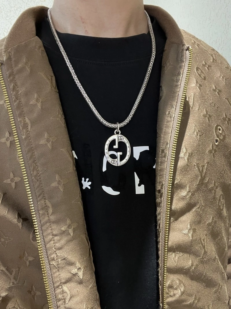 WeatherProof Gucci Necklaces 243117