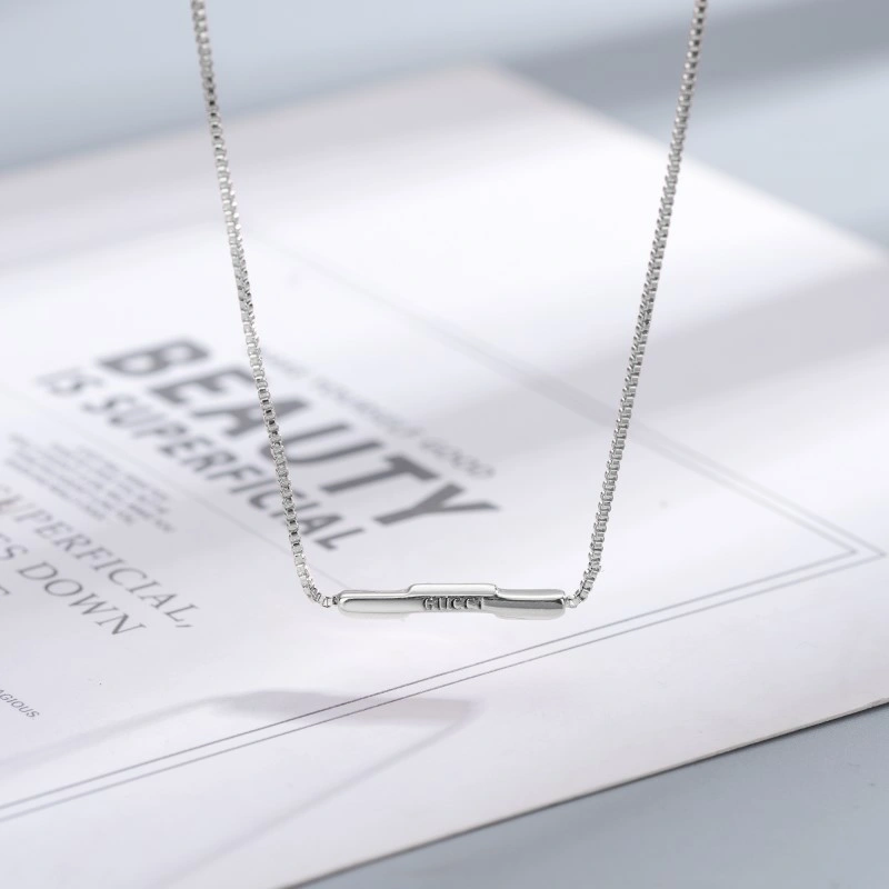 Gucci Necklaces Versatile 243116
