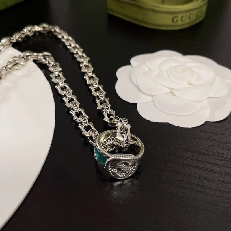 Gucci Necklaces Original 243102