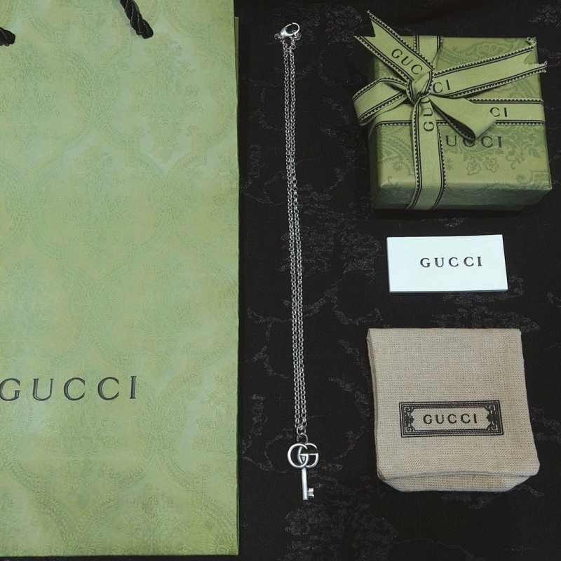 FlexibleFit Gucci Necklaces 243113