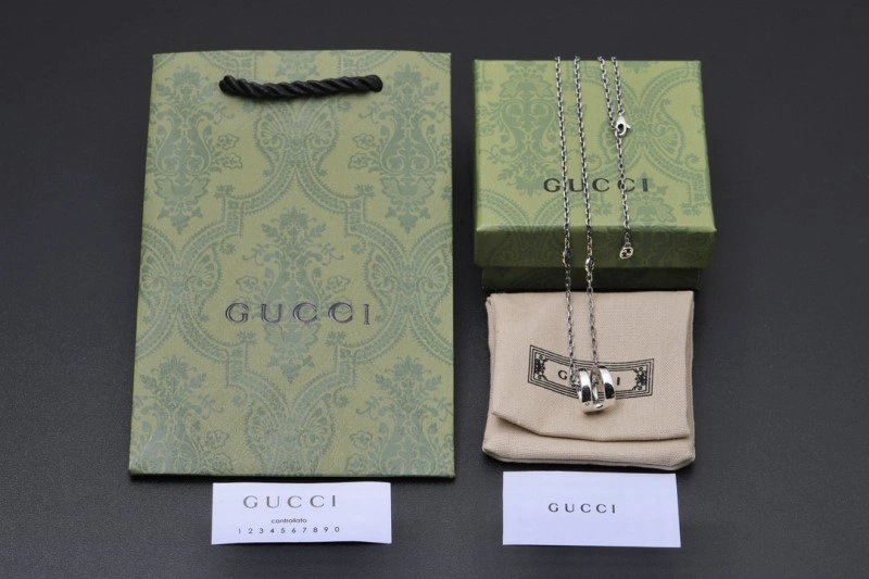RelaxedFit Gucci Necklaces 243106