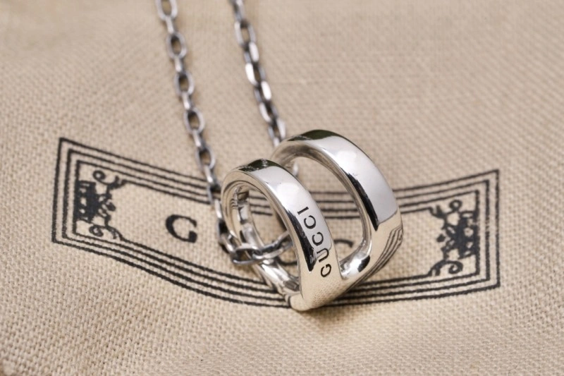 RelaxedFit Gucci Necklaces 243106
