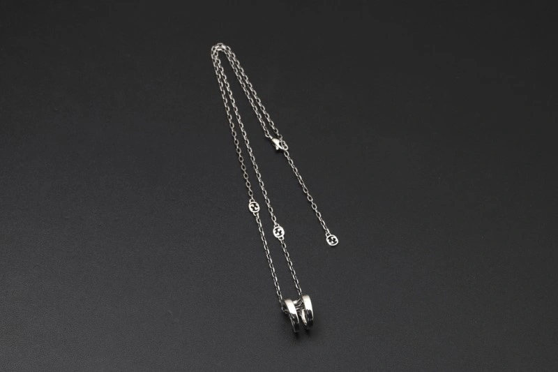 RelaxedFit Gucci Necklaces 243106