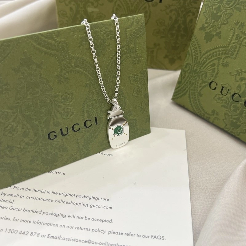 Gucci Necklaces Neat 243109