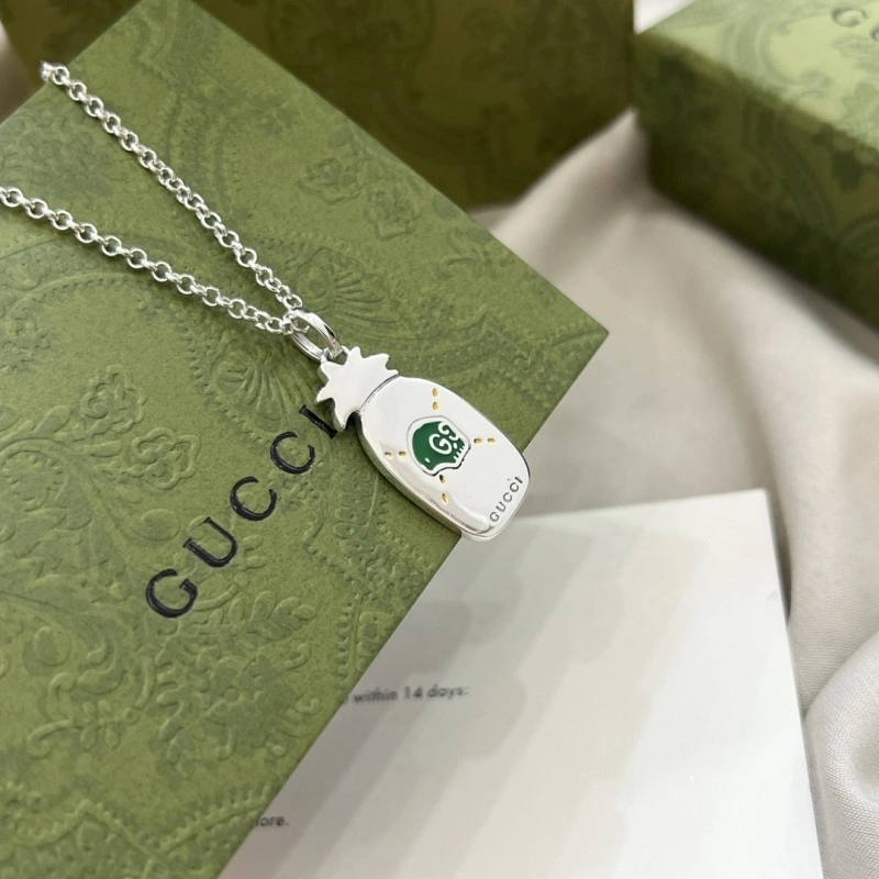 Gucci Necklaces Neat 243109