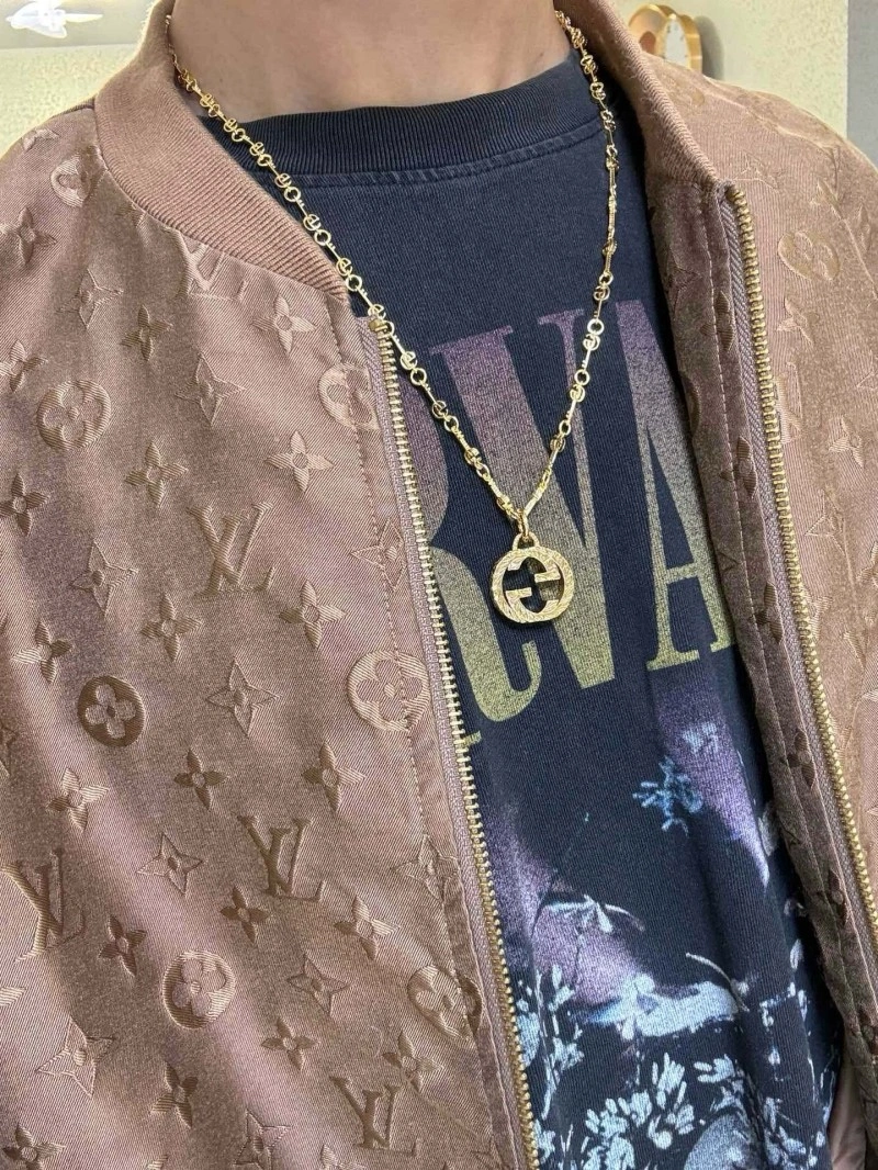 Lightweight Gucci Necklaces 243074