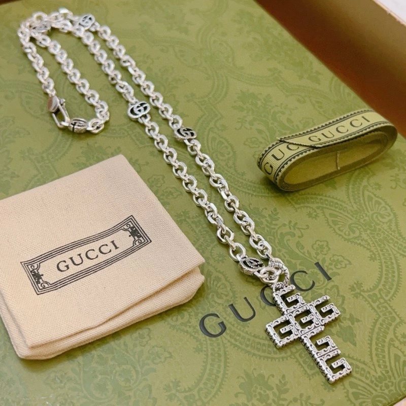 Resilient Gucci Necklaces 243072