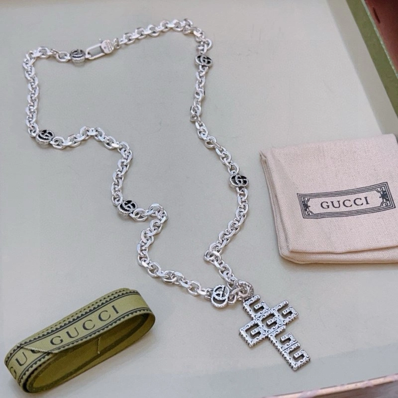 Resilient Gucci Necklaces 243072