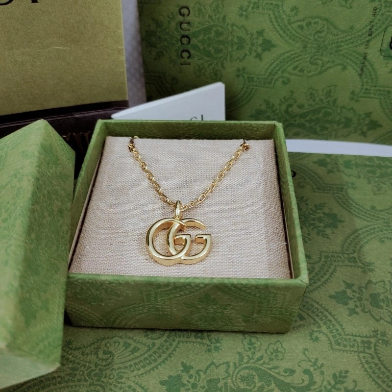 Vibrant Gucci Necklaces 243054