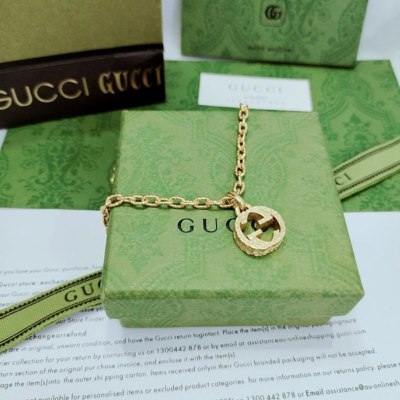 Compact Gucci Necklaces 243065