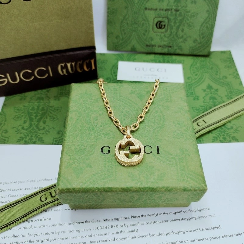 Compact Gucci Necklaces 243065