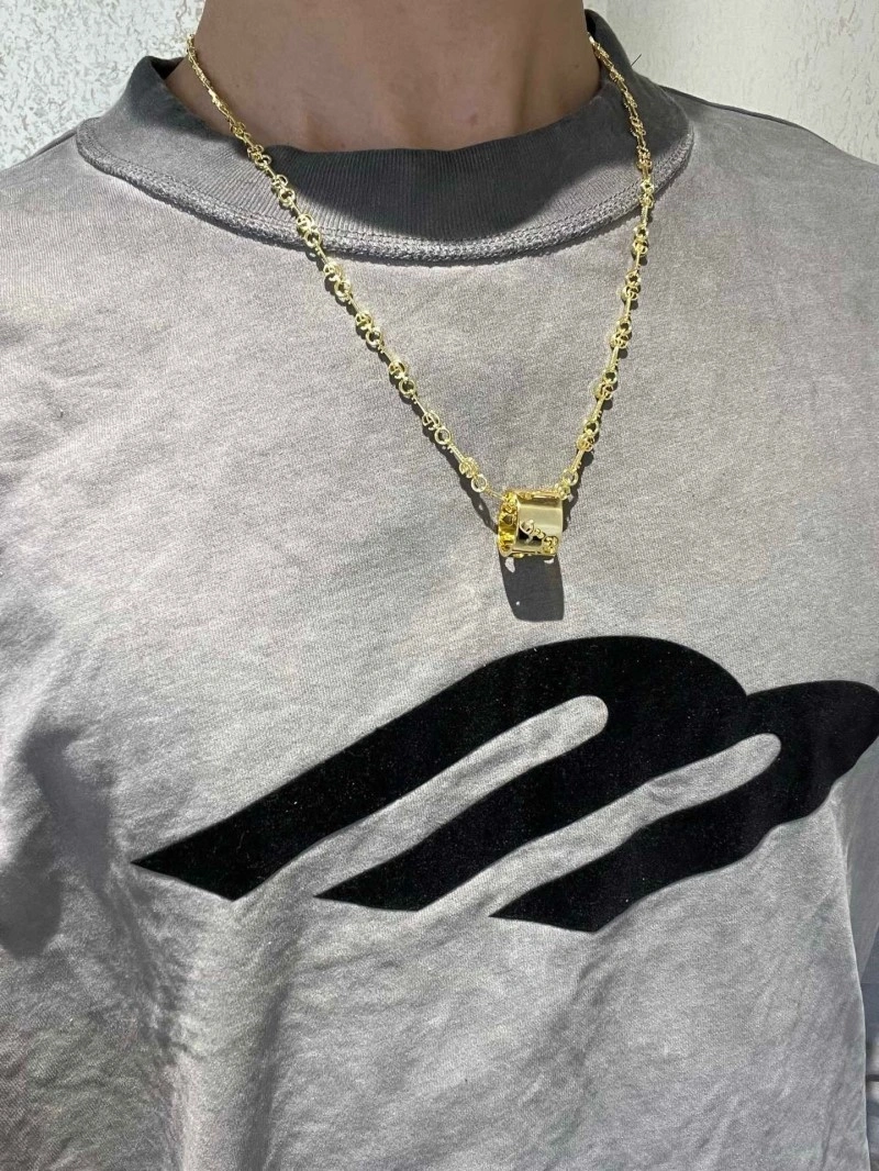 Sporty Gucci Necklaces 243063