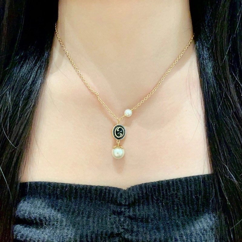 Gucci Necklaces Trendy 243051
