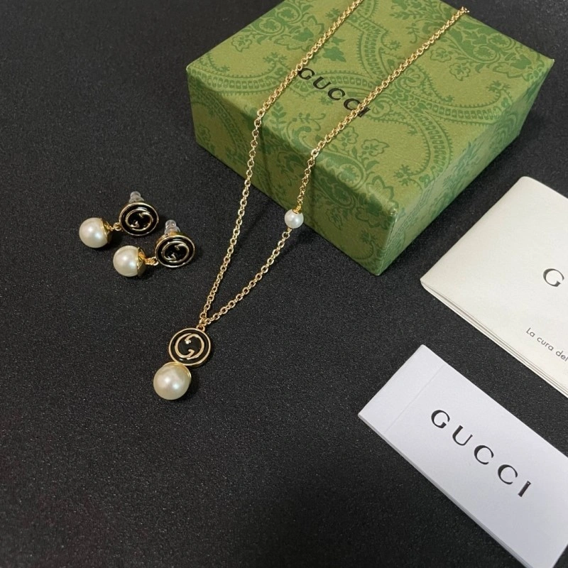 Gucci Necklaces Trendy 243051