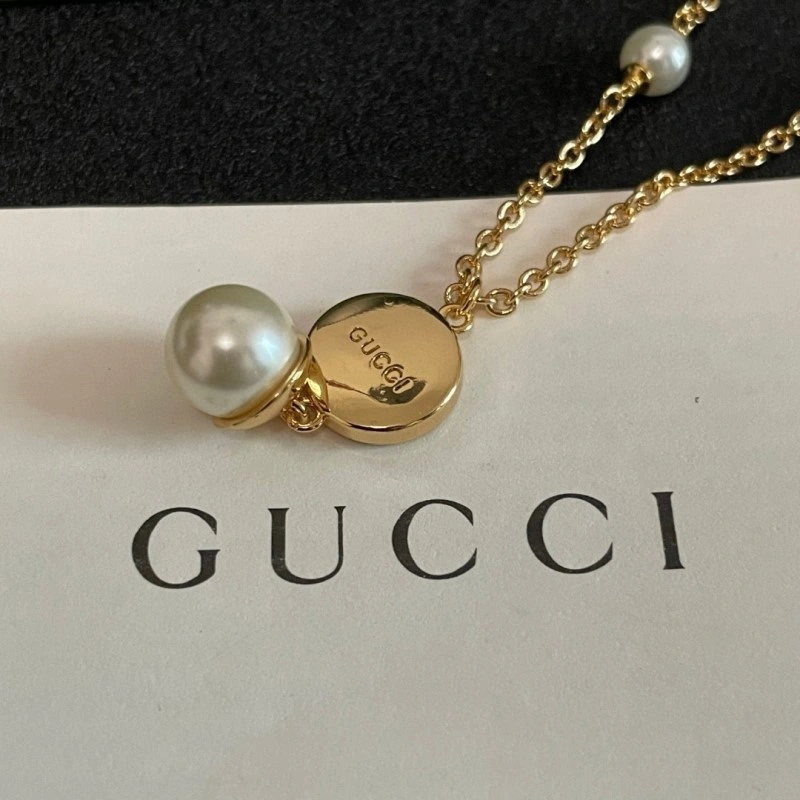 Gucci Necklaces Trendy 243051
