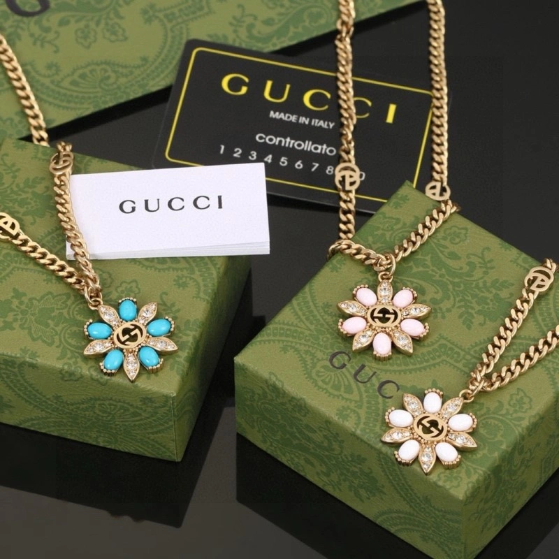Trendy Gucci Necklaces 243060