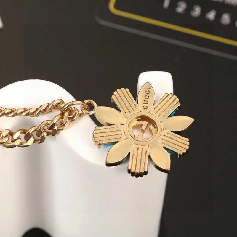 Trendy Gucci Necklaces 243060