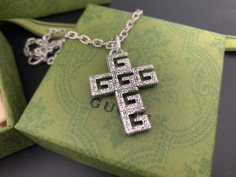 Thermal Gucci Necklaces 243061