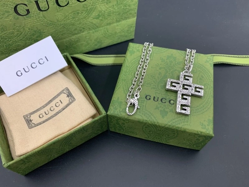 Thermal Gucci Necklaces 243061