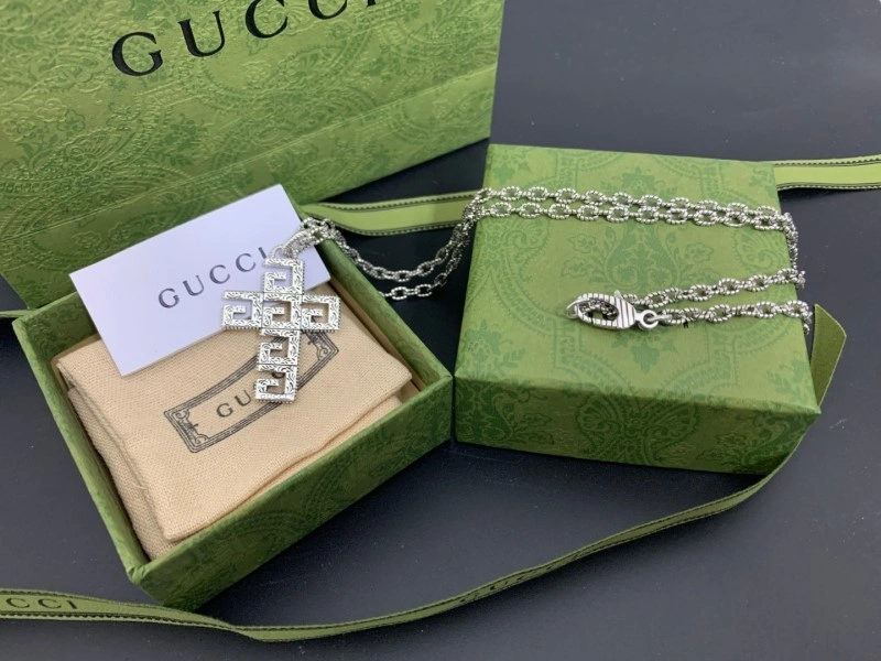 Thermal Gucci Necklaces 243061