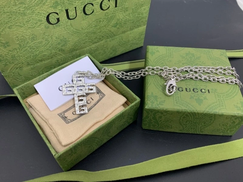 Thermal Gucci Necklaces 243061