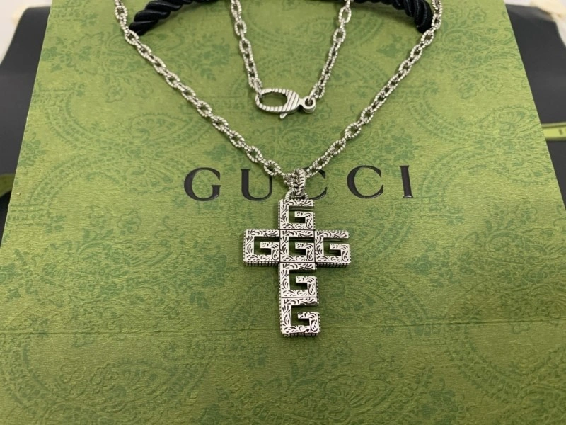 Thermal Gucci Necklaces 243061