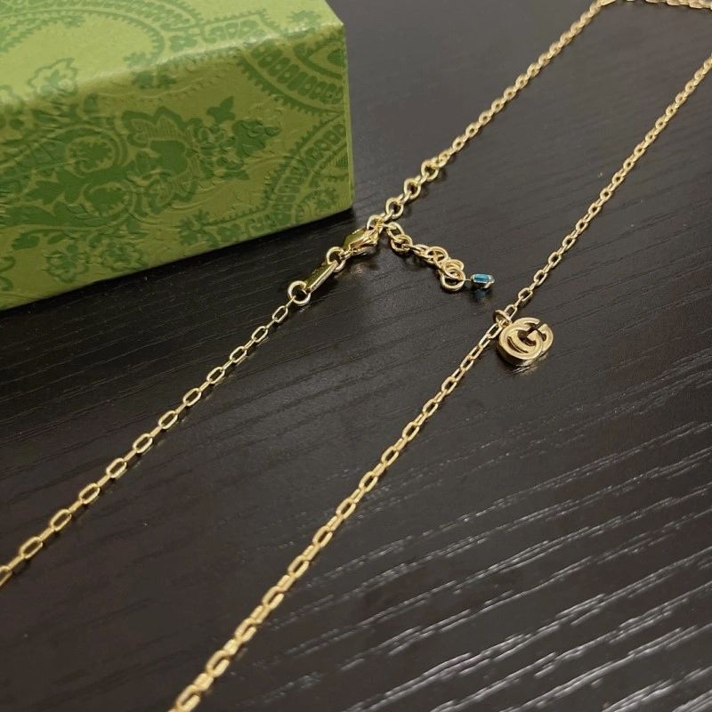 Snug Gucci Necklaces 243069