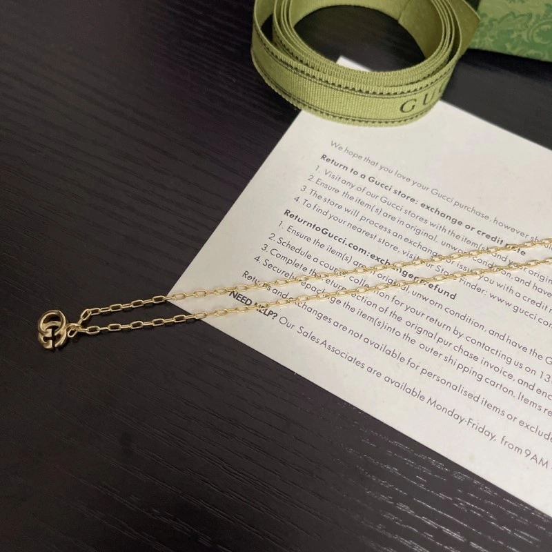 Snug Gucci Necklaces 243069