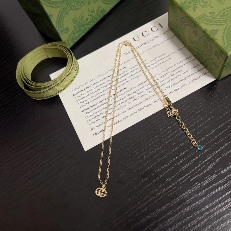 Snug Gucci Necklaces 243069