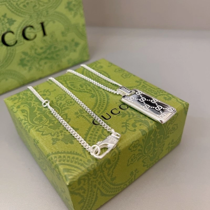 Vibrant Gucci Necklaces 243055