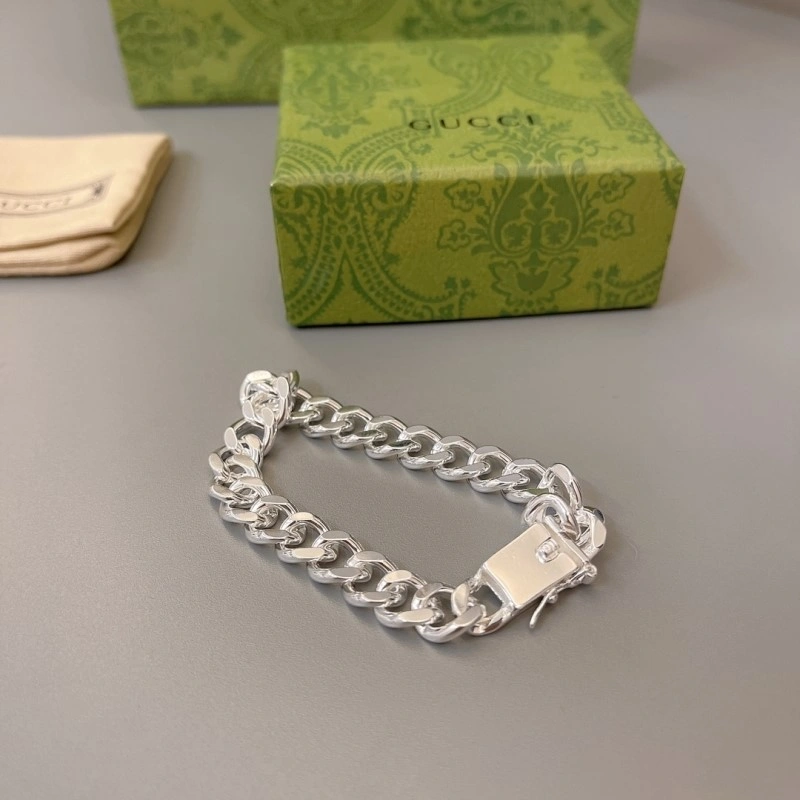Gucci Necklaces Unisex 243056
