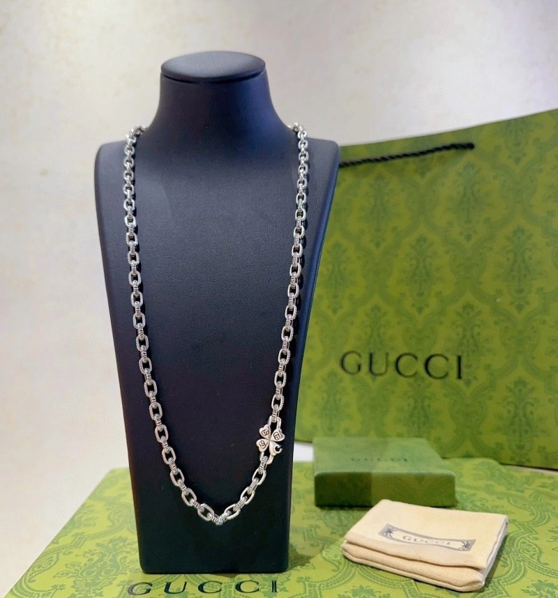 Gucci Necklaces Trendy 243034