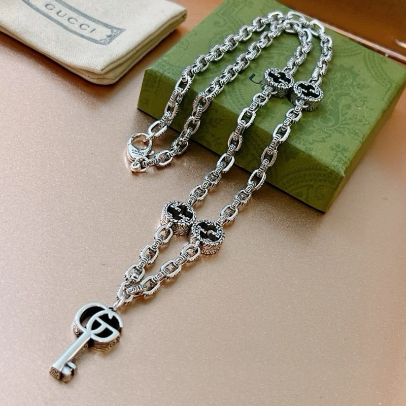 Versatile Gucci Necklaces 243029