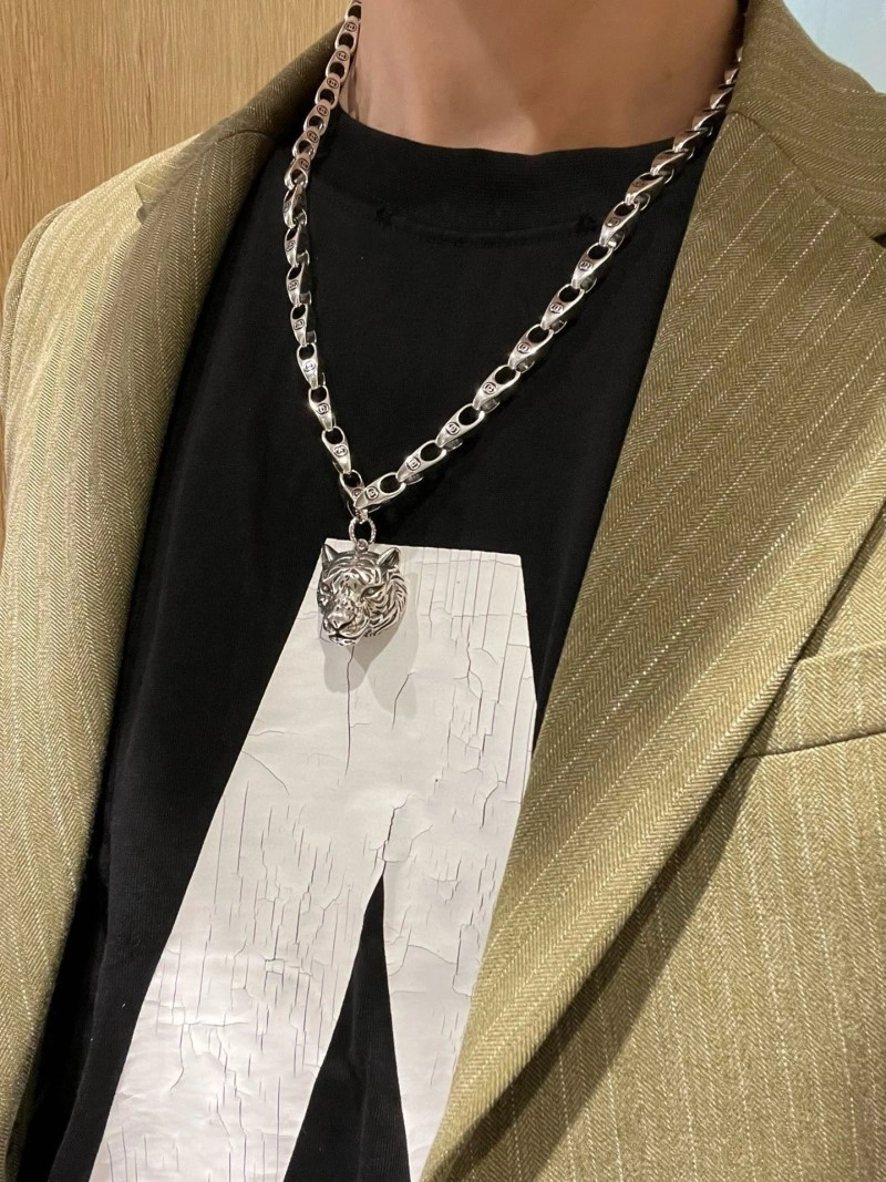 Gucci Necklaces Stylish 243004
