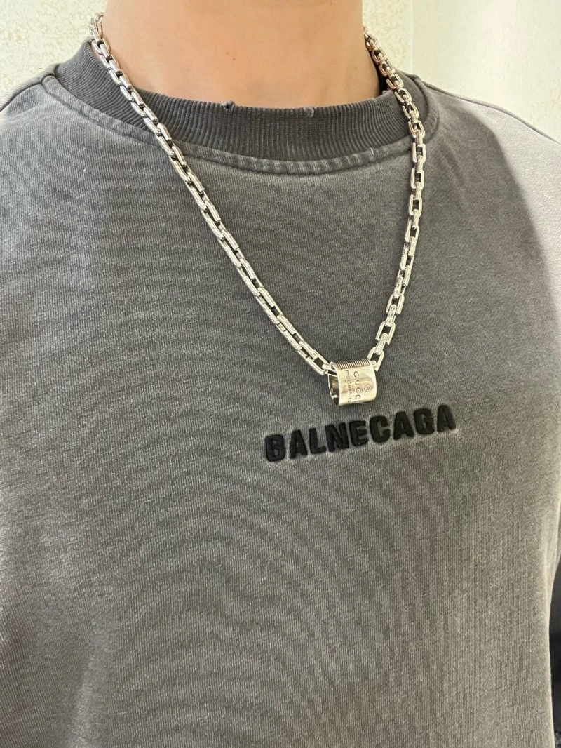 BestValue Gucci Necklaces 243027