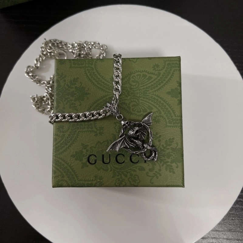 Sophisticated Gucci Necklaces 243002