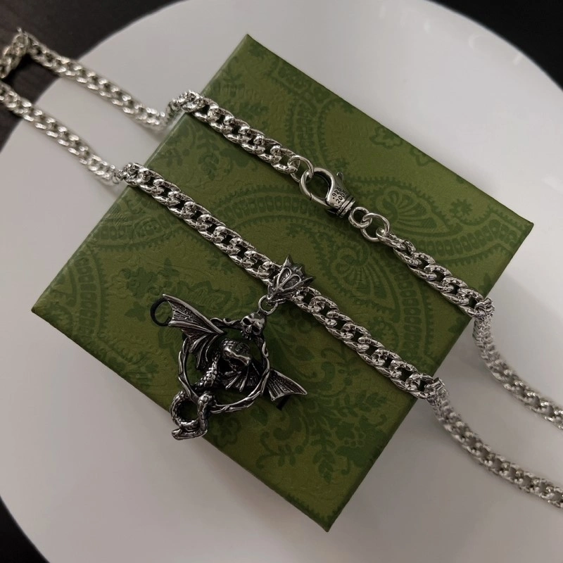 Sophisticated Gucci Necklaces 243002