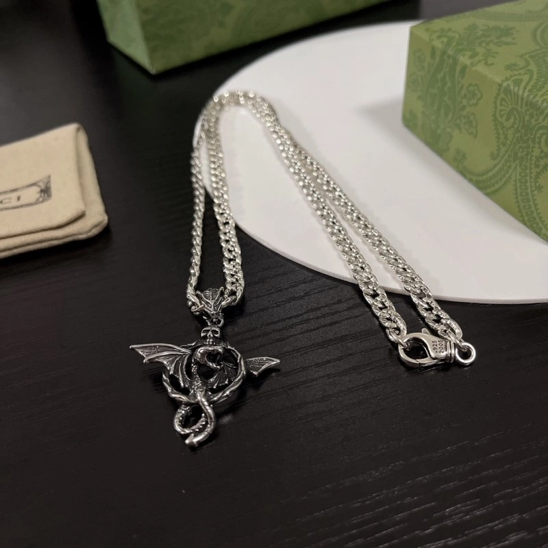 Sophisticated Gucci Necklaces 243002