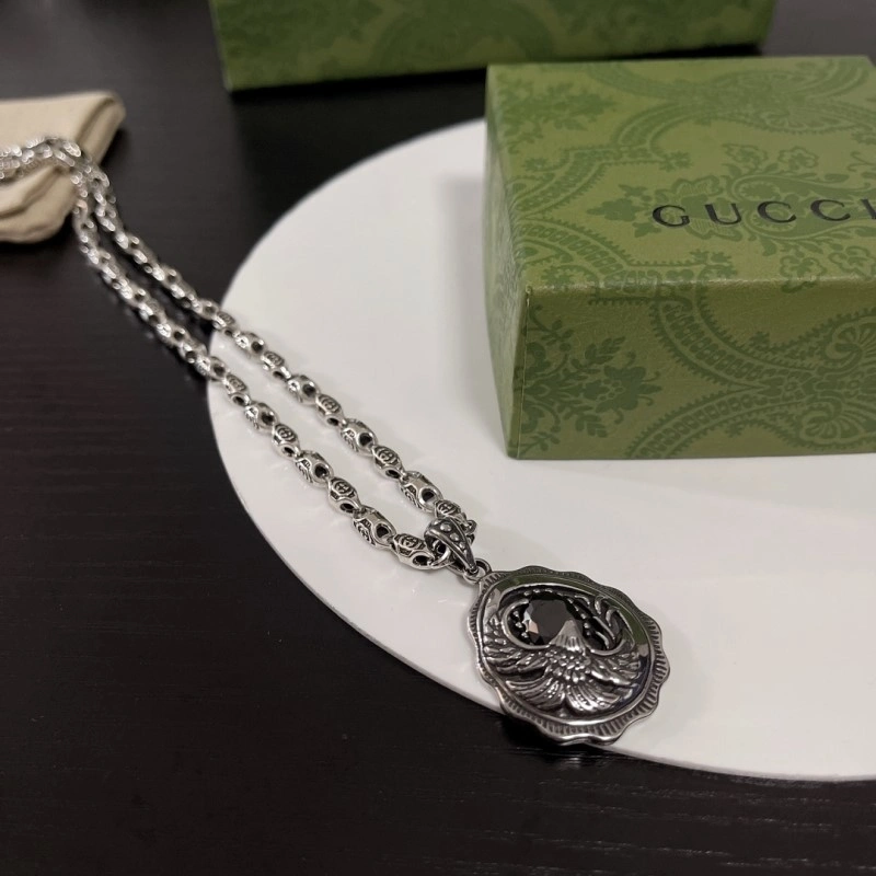 Gucci Necklaces Minimalist 243017