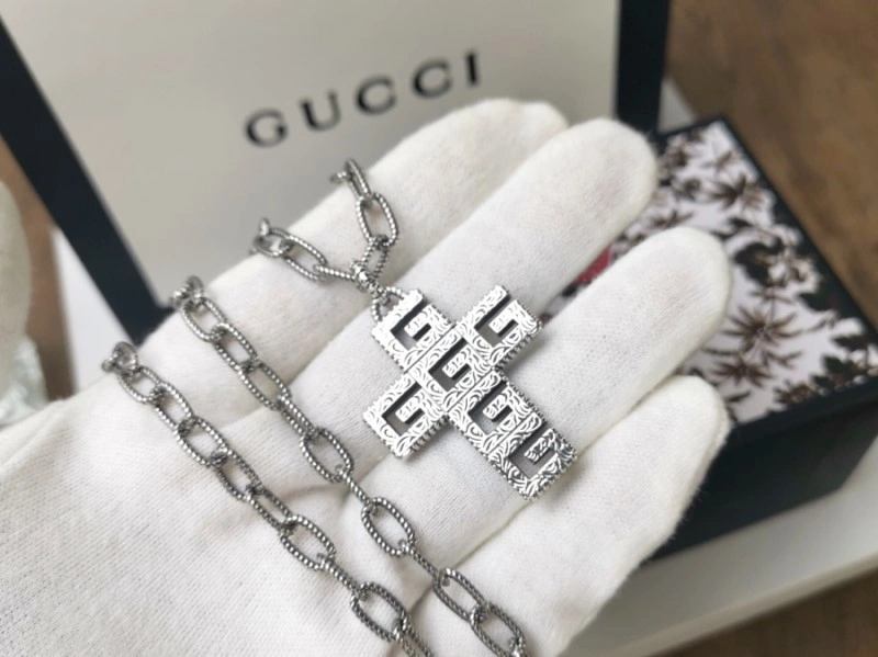 AllSeason Gucci Necklaces 243009