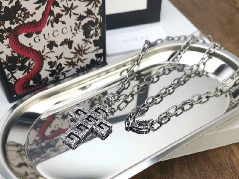 AllSeason Gucci Necklaces 243009