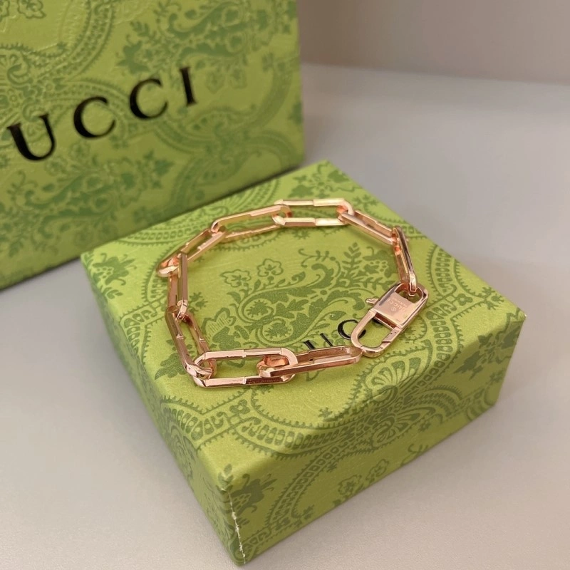 Gucci Necklaces Snug 243021