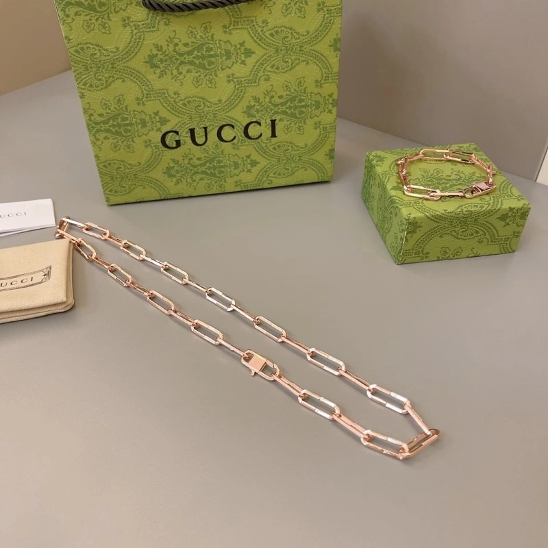 Gucci Necklaces Snug 243021