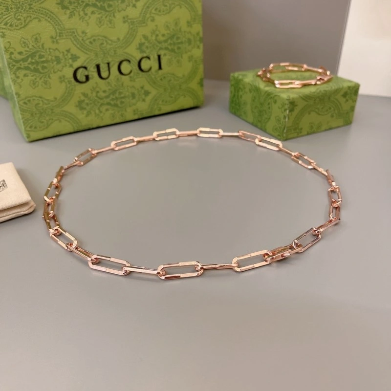Gucci Necklaces Snug 243021