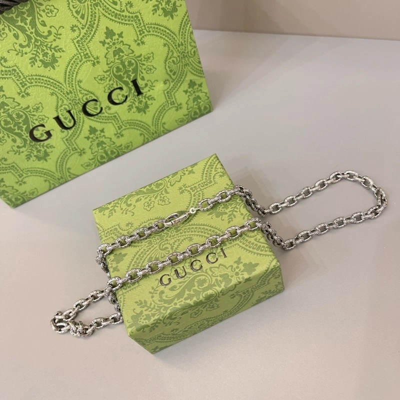 Fashionable Gucci Necklaces 243014
